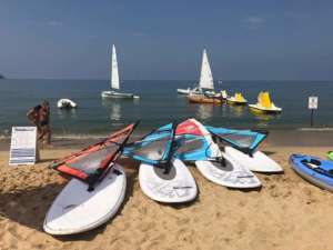 Corsi windsurf elba