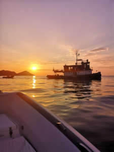 tramonto in mare
