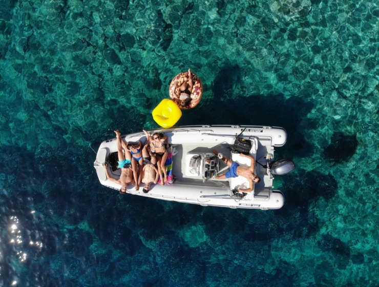 Scopri l’Isola d’Elba dal mare con le escursioni di EWS